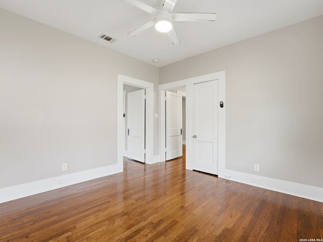 1219 E DREXEL AVE, San Antonio, TX 78210