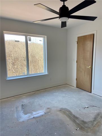 39 Northfleet Drive, Bella Vista, AR 72714