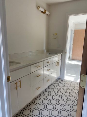 39 Northfleet Drive, Bella Vista, AR 72714