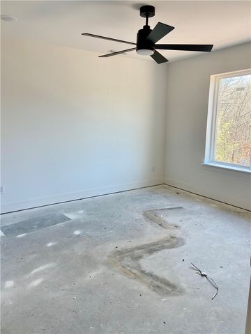 39 Northfleet Drive, Bella Vista, AR 72714