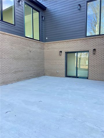 39 Northfleet Drive, Bella Vista, AR 72714