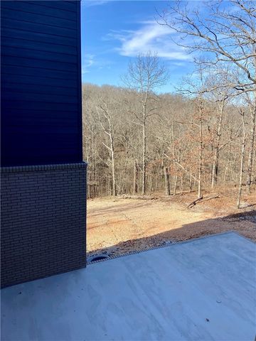 39 Northfleet Drive, Bella Vista, AR 72714