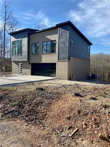 39 Northfleet Drive, Bella Vista, AR 72714