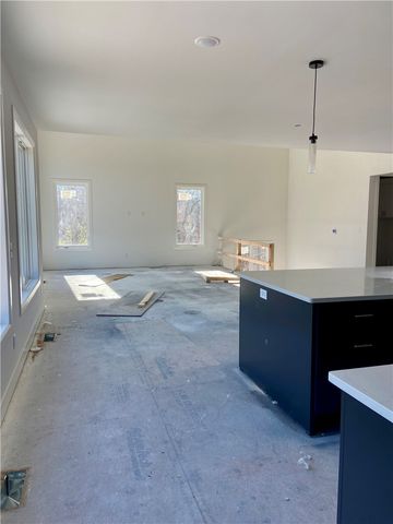 39 Northfleet Drive, Bella Vista, AR 72714