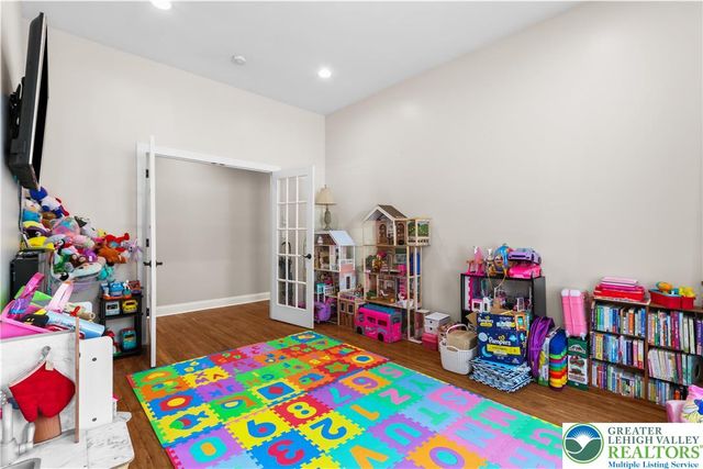 1007 Hampstead Road, Lehman Twp, PA 18324