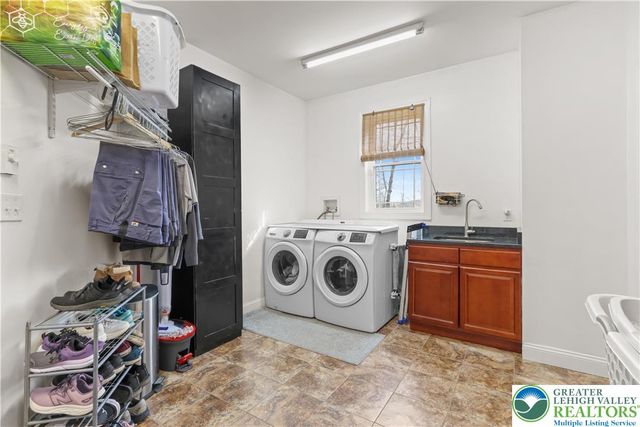 1007 Hampstead Road, Lehman Twp, PA 18324