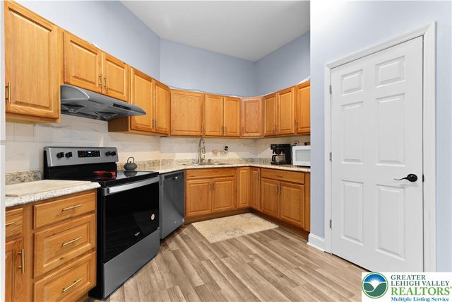 1007 Hampstead Road, Lehman Twp, PA 18324