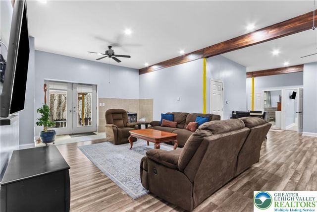 1007 Hampstead Road, Lehman Twp, PA 18324