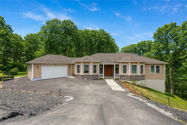 1007 Hampstead Road, Lehman Twp, PA 18324
