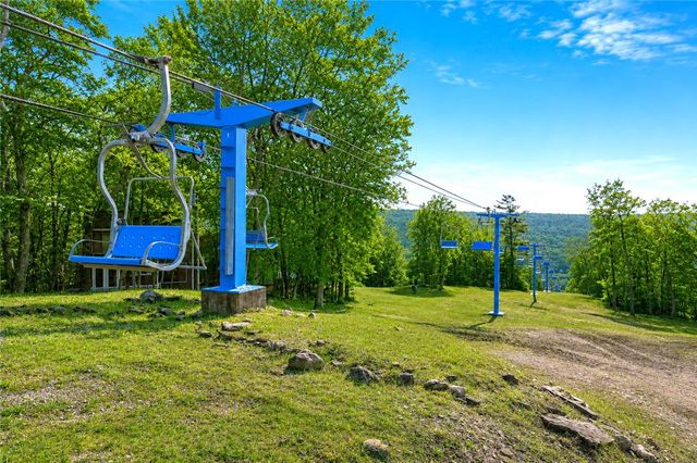 1007 Hampstead Road, Lehman Twp, PA 18324
