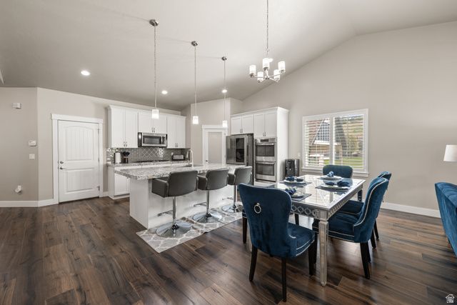 306 E BELLA VIDA DR, North Salt Lake, UT 84054