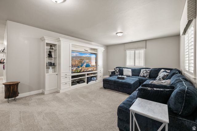 306 E BELLA VIDA DR, North Salt Lake, UT 84054