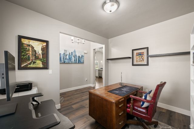 306 E BELLA VIDA DR, North Salt Lake, UT 84054