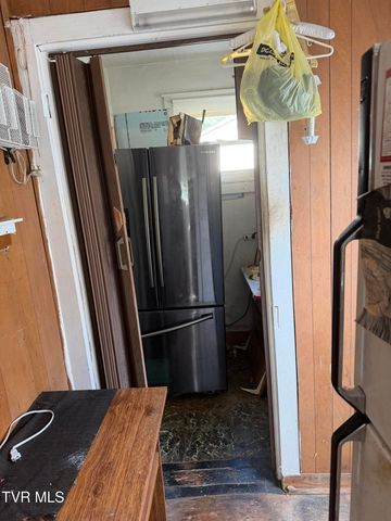 407 Spruce Street, Appalachia, VA 24216