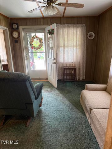 407 Spruce Street, Appalachia, VA 24216