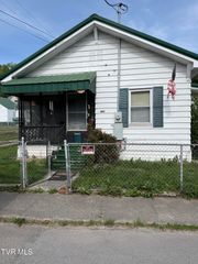 407 Spruce Street, Appalachia, VA 24216