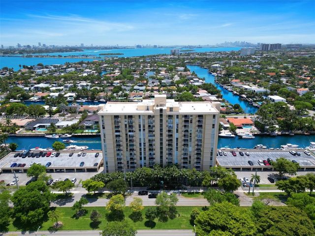 2350 NE 135th St 1101, North Miami, FL 33181