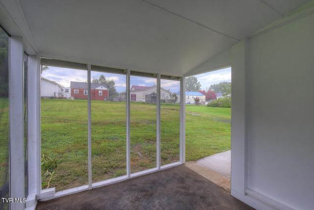 510 Washington Avenue, Elizabethton, TN 37643