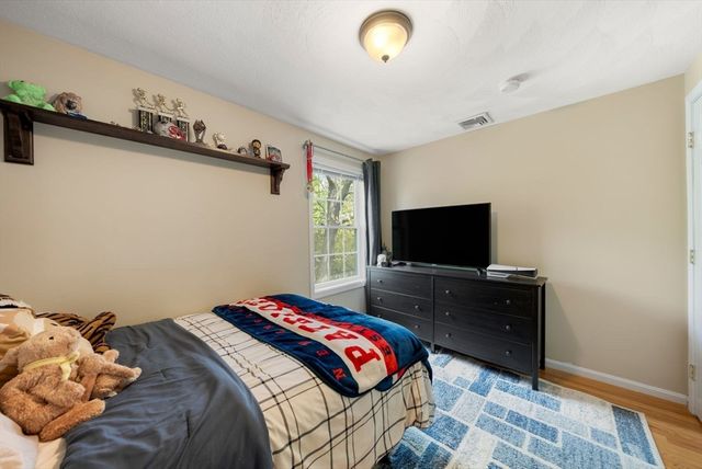36 Stiles St, Lynn, MA 01905