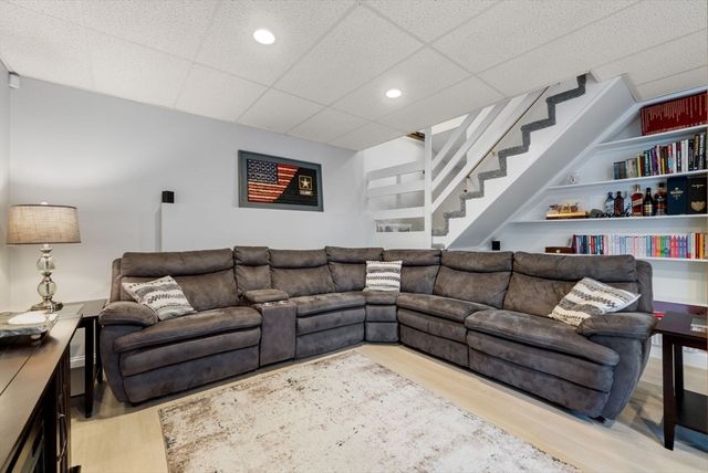 36 Stiles St, Lynn, MA 01905
