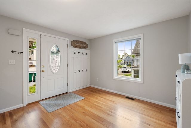 36 Stiles St, Lynn, MA 01905