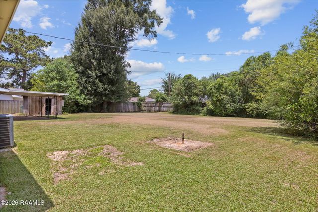 209 Karen Drive, Lafayette, LA 70503