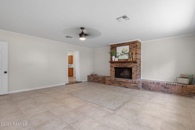 209 Karen Drive, Lafayette, LA 70503