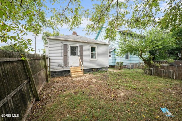 4243 Fairview Drive, Toledo, OH 43612