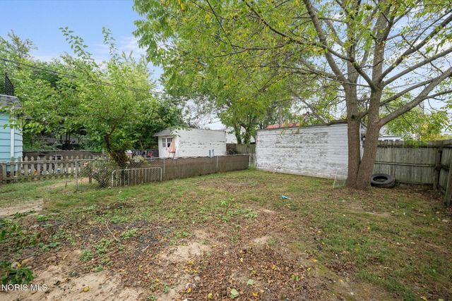 4243 Fairview Drive, Toledo, OH 43612