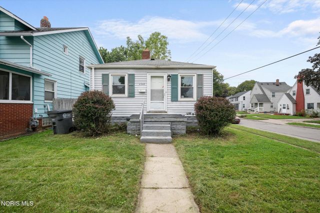 4243 Fairview Drive, Toledo, OH 43612