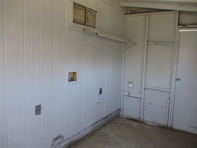 291 Skyline Drive, Emory, TX 75440