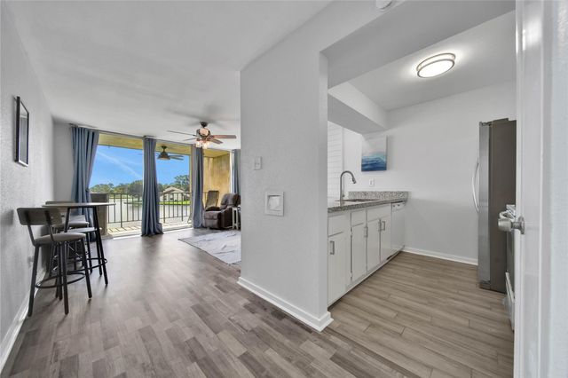 12600 Melville Drive 310A, Montgomery, TX 77356
