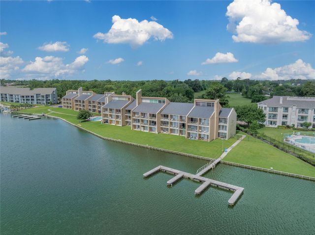 12600 Melville Drive 310A, Montgomery, TX 77356