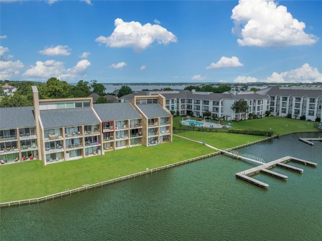 12600 Melville Drive 310A, Montgomery, TX 77356