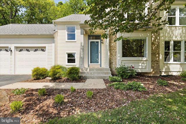 13662 S SPRINGS DR, Clifton, VA 20124