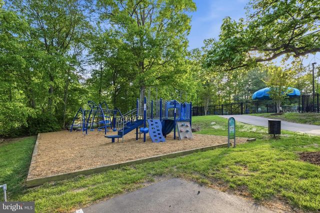 13662 S SPRINGS DR, Clifton, VA 20124