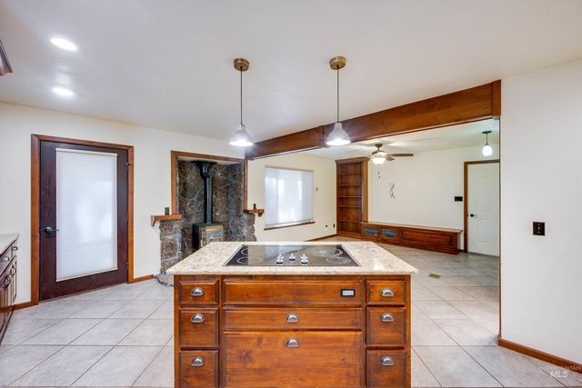 1616 Shetland Court, Moscow, ID 83843