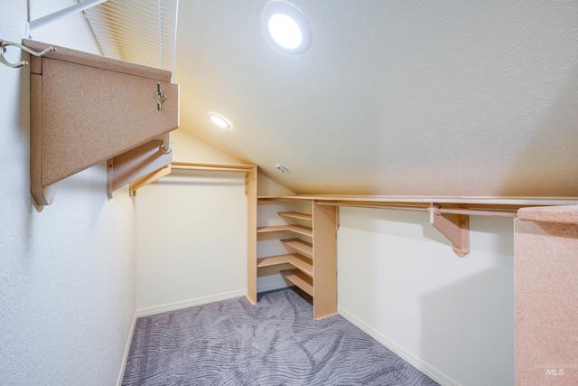 1616 Shetland Court, Moscow, ID 83843