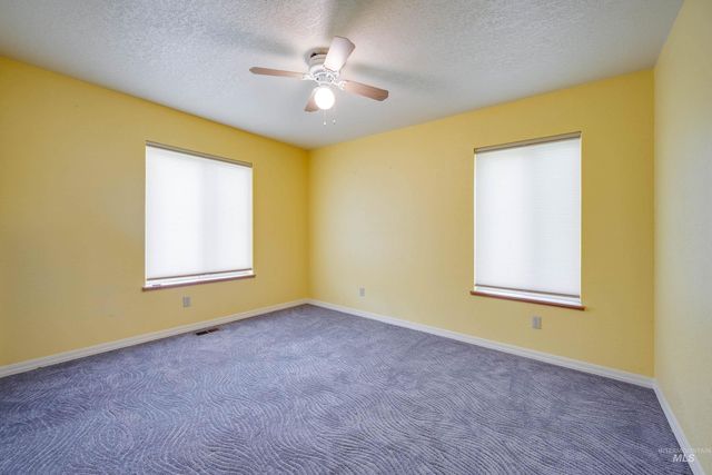 1616 Shetland Court, Moscow, ID 83843