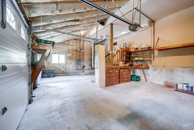 1616 Shetland Court, Moscow, ID 83843