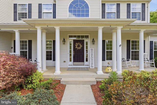 37 SERENE HILLS DR, Fredericksburg, VA 22406