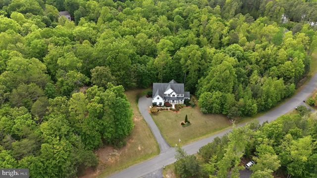 37 SERENE HILLS DR, Fredericksburg, VA 22406