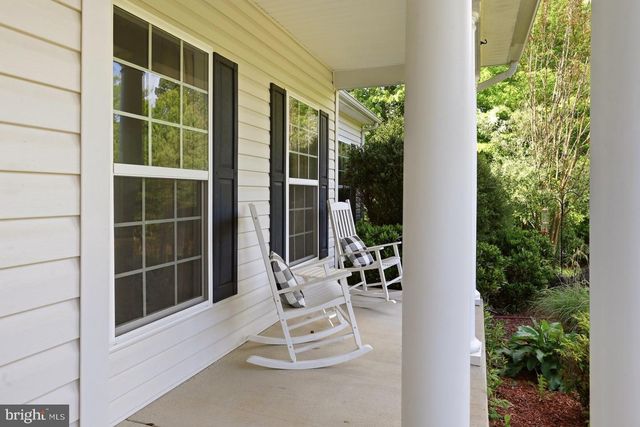 37 SERENE HILLS DR, Fredericksburg, VA 22406