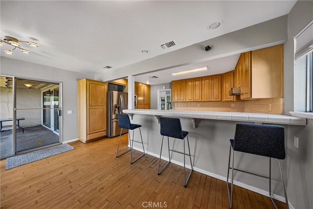 1250 W Palm, Redlands, CA 92373