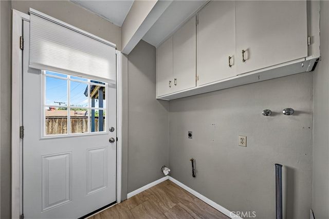 1250 W Palm, Redlands, CA 92373