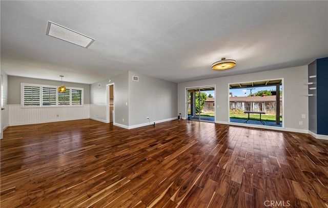 1250 W Palm, Redlands, CA 92373
