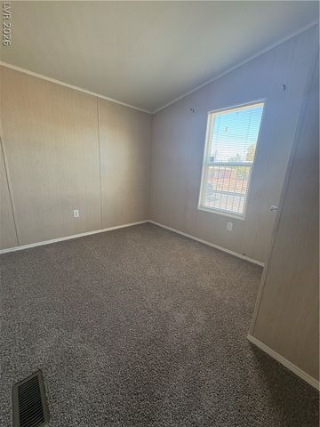 100 Sir George Drive, Las Vegas, NV 89110