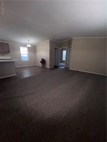 100 Sir George Drive, Las Vegas, NV 89110