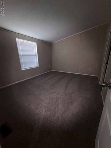 100 Sir George Drive, Las Vegas, NV 89110