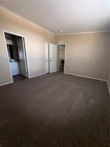 100 Sir George Drive, Las Vegas, NV 89110